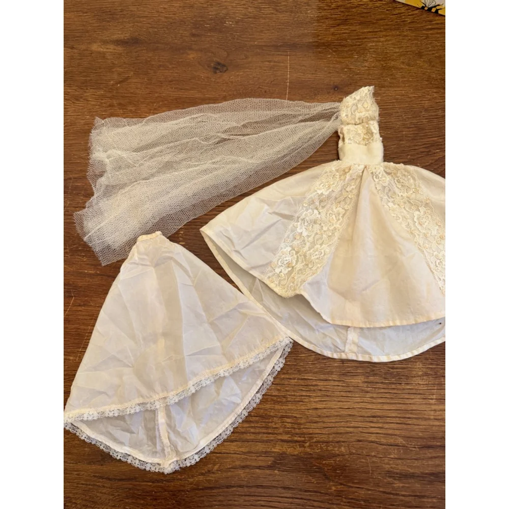 Vintage Barbie Bride’s Dream Wedding Dress Veil Slip Complete 1960s